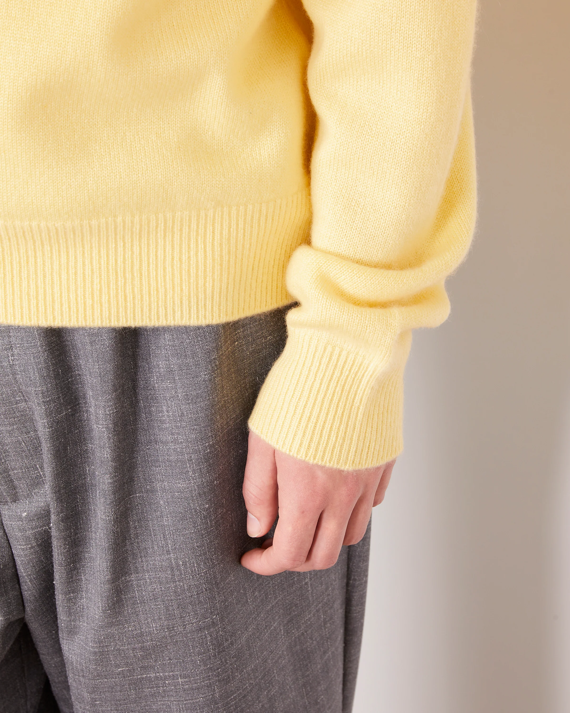 Manu sweater - Image 4